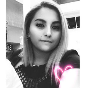 Meet your Posher, Vanesa